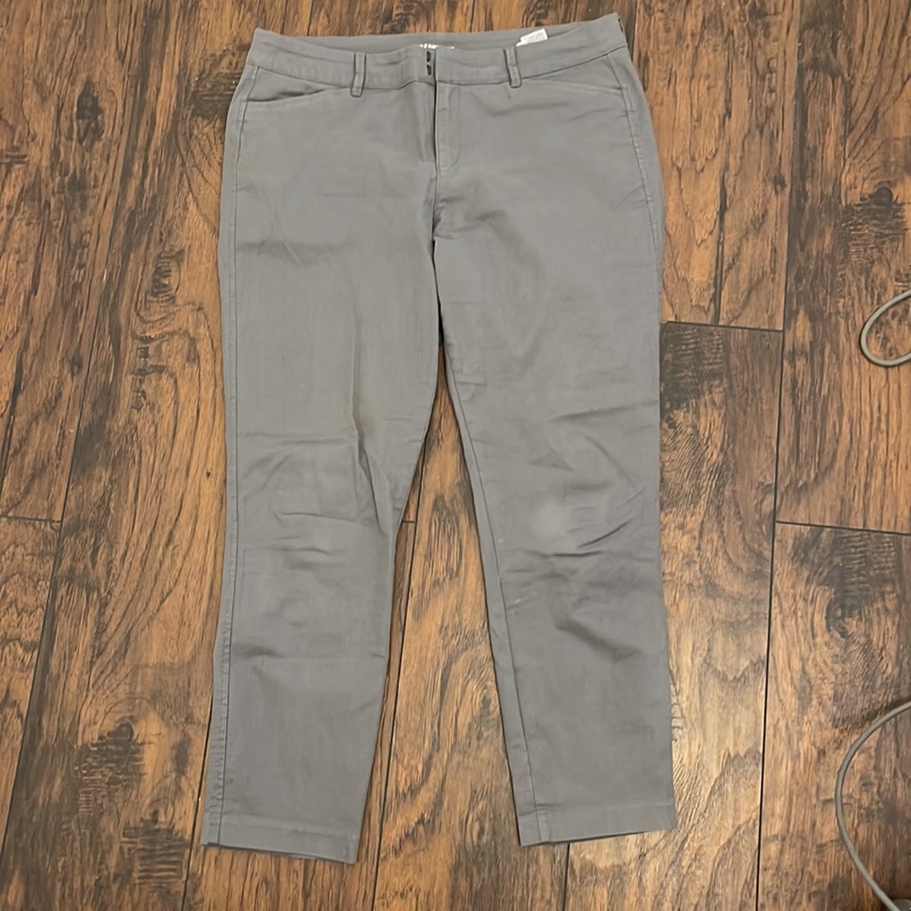 Old Navy pixie pants